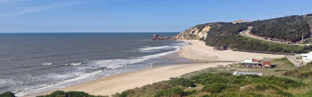 Praia de Paredes da Vitória, Portugal